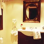 招待所 Santikos Mansion, Santikos Collection 4*