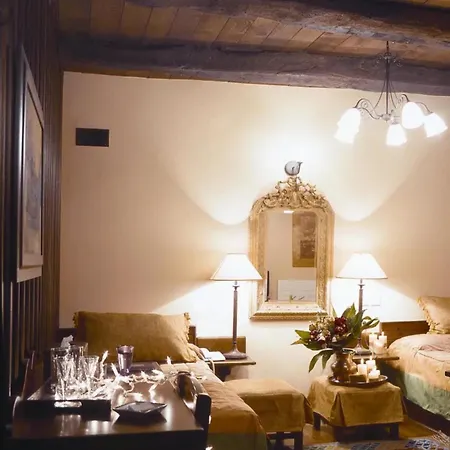 Santikos Mansion, Santikos Collection بيت ضيافة