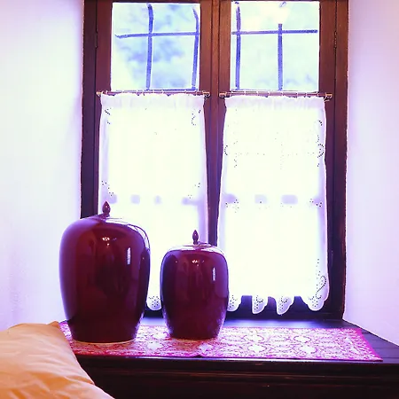 Santikos Mansion, Santikos Collection Πανσιόν