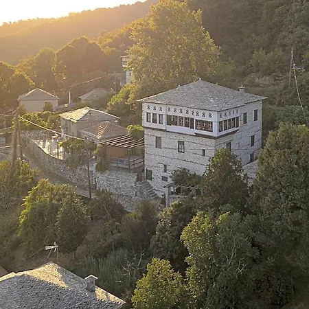 Santikos Mansion, Santikos Collection
