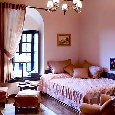 Santikos Mansion, Santikos Collection بيت ضيافة
