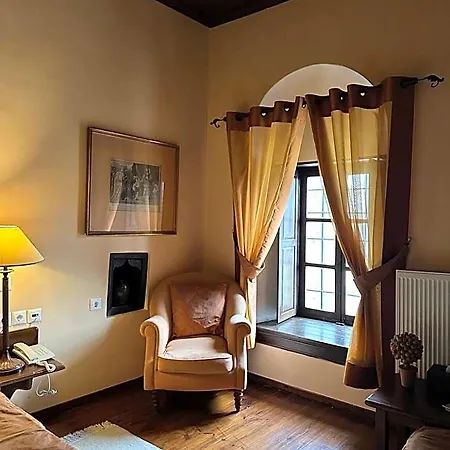 بيت ضيافة Santikos Mansion, Santikos Collection فيزيتسا