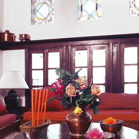 بيت ضيافة Santikos Mansion, Santikos Collection