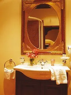 Santikos Mansion, Santikos Collection