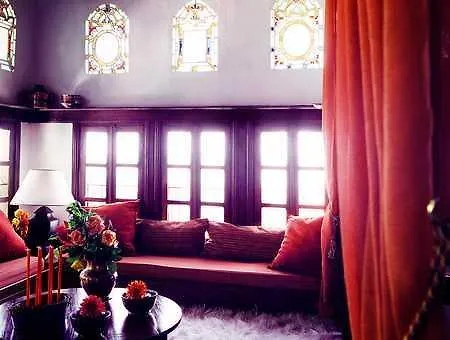 Santikos Mansion, Santikos Collection Pensionat Vyzitsa