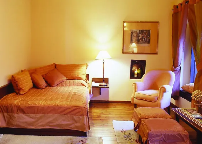 Santikos Mansion, Santikos Collection بيت ضيافة فيزيتسا